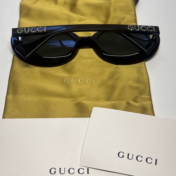 Gucci Tortoise Shell Swarovski Diamond Studded Sunglasses - Picture 9 of 10